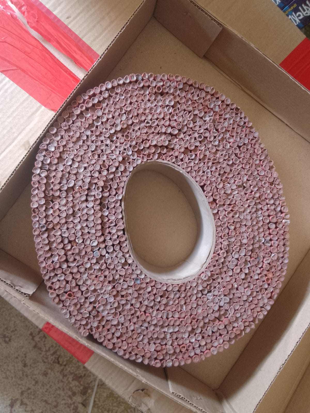 inba crackers Celebrity Cracker